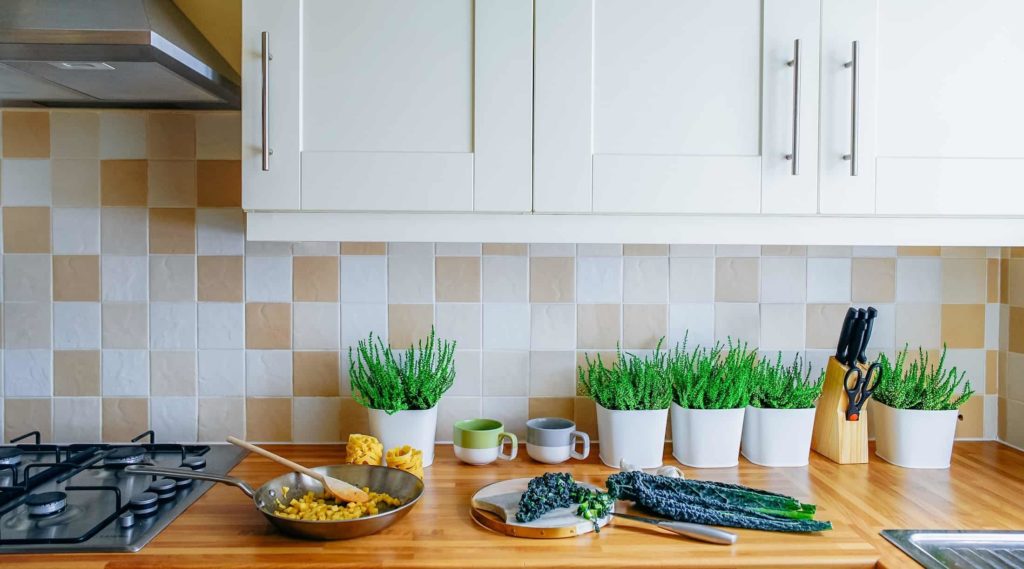 Upgrade Your Kitchen Décor with These Helpful Tips